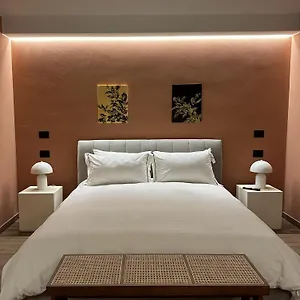 raha-suites.sicilyhotelsitaly.net/