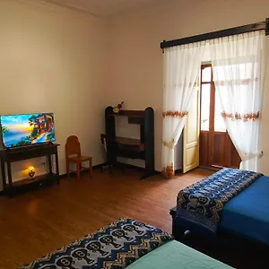 casa-ra-el-renacimiento-suite-agustin.cuenca-hotels.com/